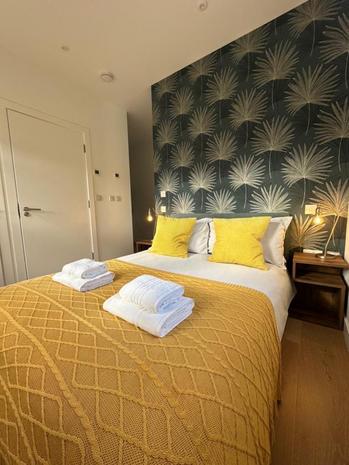 דירות Contemporary Pied A Terre In The Heart Of באת' מראה חיצוני תמונה