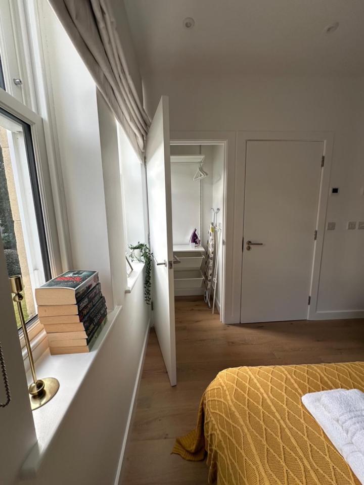 דירות Contemporary Pied A Terre In The Heart Of באת' מראה חיצוני תמונה