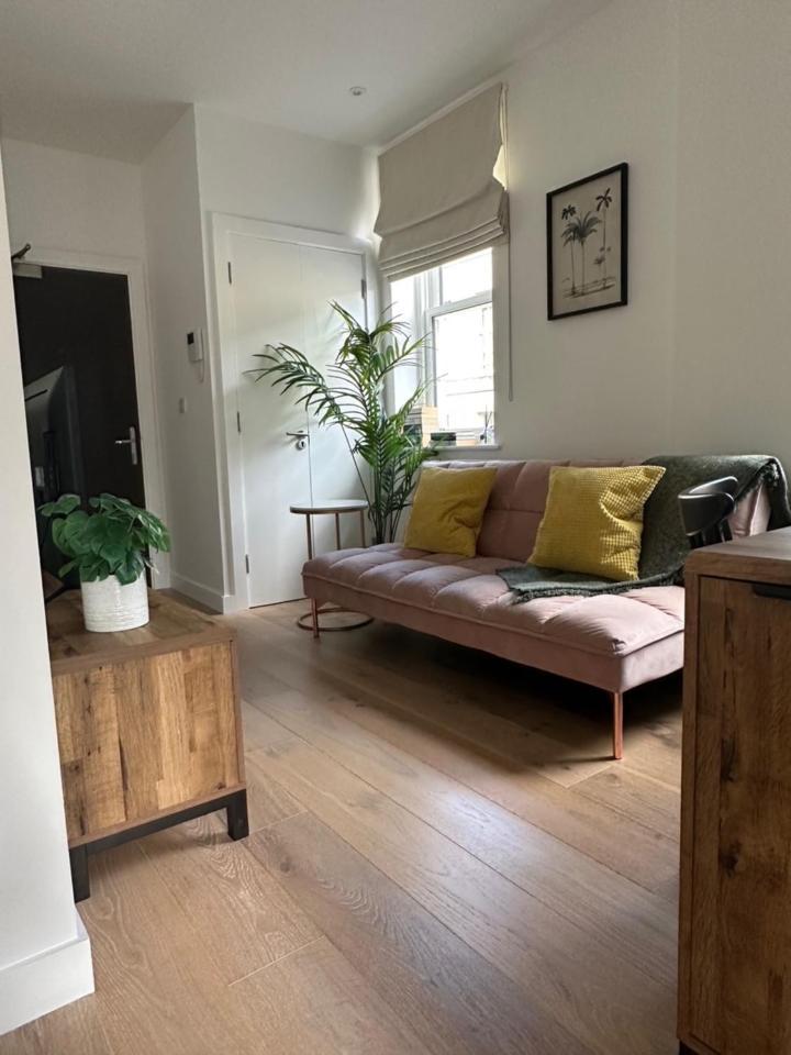 דירות Contemporary Pied A Terre In The Heart Of באת' מראה חיצוני תמונה